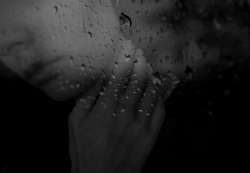 thenightwhisperer-deactivated20:  Cold Rain © Fede*93 Edit: Tales of the Night Whisperer 