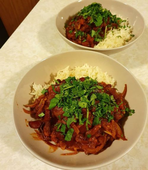 First time making vindaloo  Used this recipe: www.marystestkitchen.com/vegan-vindaloo-kidney-