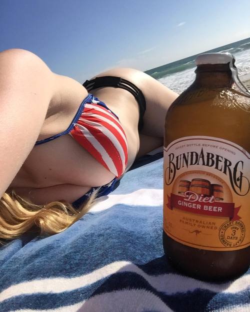 fxckmeharder: ❤️Happy Fourth you guys!❤️