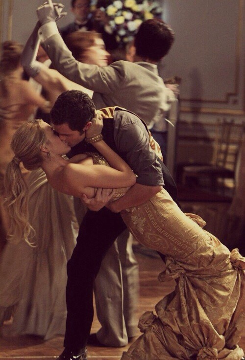 sugarissweetlove:  Dance with me+++++
