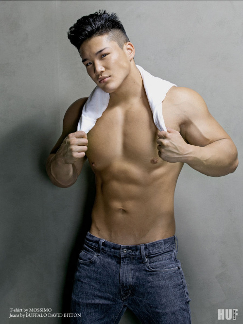 XXX melaninmuscle:  ”Mongolian Beefcake” photo