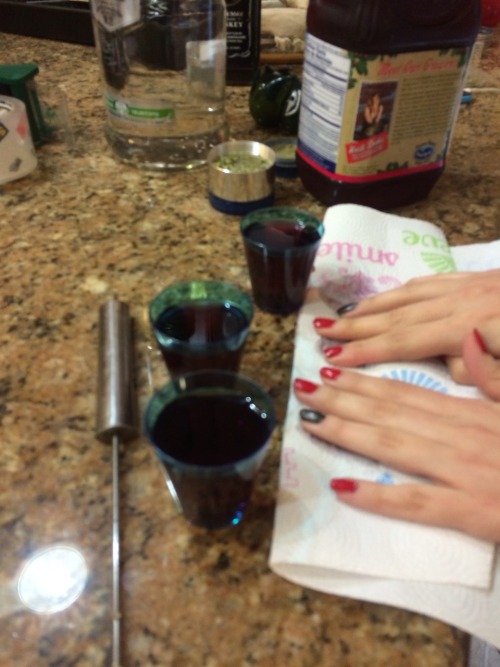 leguidetteprincess:  So it’s been a bit of a slow start but things will be picking up here very soon! We’re taking a bit of a break to recoup.. Last night was late as shit.. Then we will be back at it! Shoot us some fun questions! Or maybe fun truth
