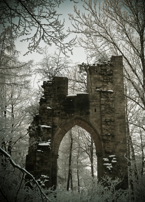 medieval-woman:Fallen arch (Achurch, Northamptonshire) by Grant Bush 
