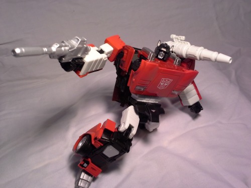 hobojoe007:  Transformers: Masterpiece Sideswipe I was never much interested in Masterpiece sideswipe after I learned that he was almost half the size of normal Masterpiece figures, for his size he is not worth the import price of ๠ and there were no