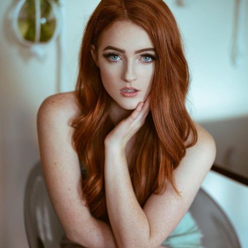 beautyloverfan:  Kaiti Mackenzie