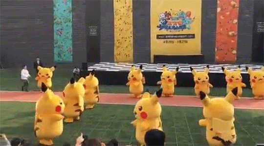 corsolanite:   Watch this dancing Pikachu get dragged mercilessly offstage for deflating