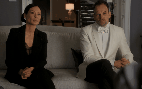 Elementary Gifs Explore Tumblr Posts And Blogs Tumgir