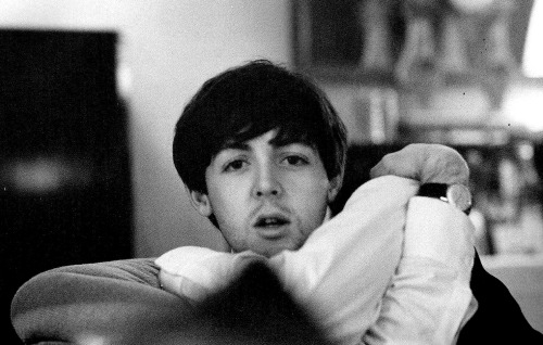 thebeatlesordie - Photographs of Paul McCartney and John Lennon...