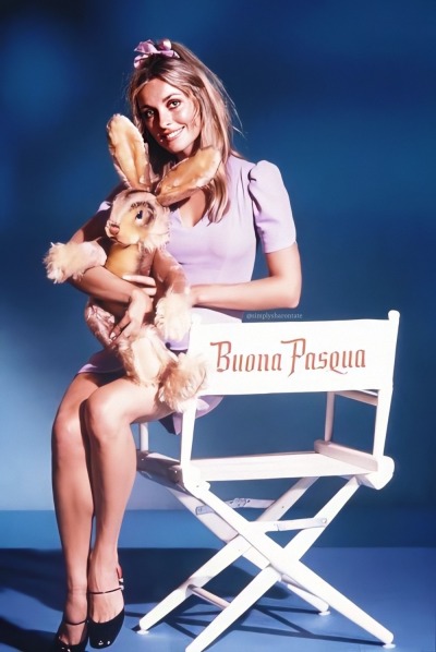 Sex simply-sharon-tate:Sharon Tate’s 1968 Easter-themed pictures