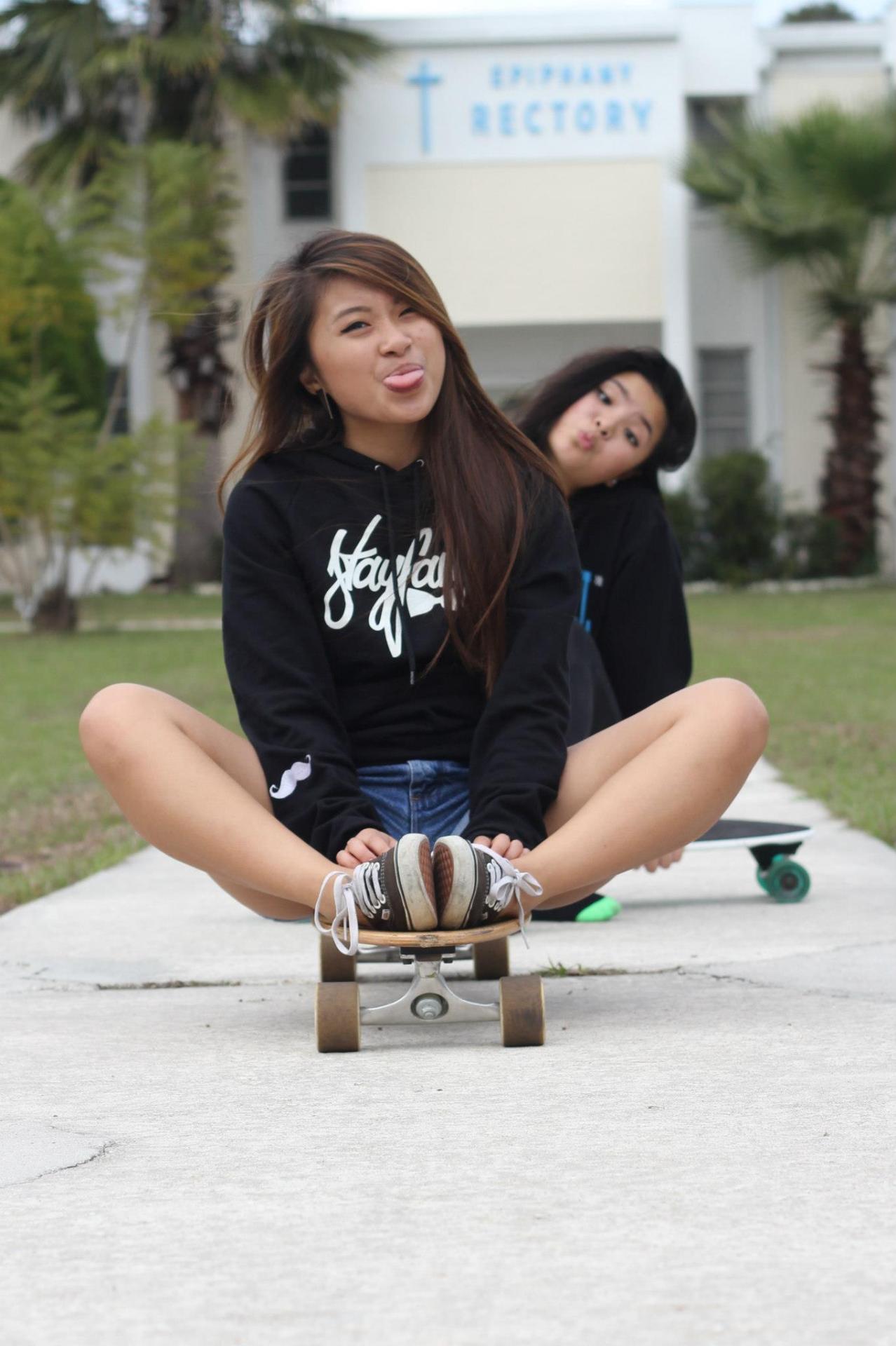 fuckyeahhsexyasians:  http://shalalaheidi.tumblr.com/ http://radluv.tumblr.com/ 