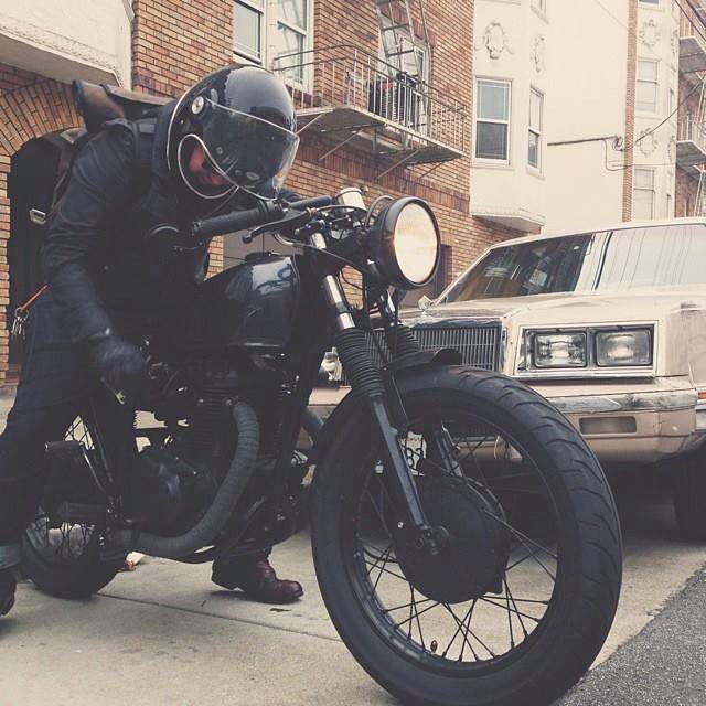 collectori:  http://collectori.tumblr.comvia Cafe Racer México