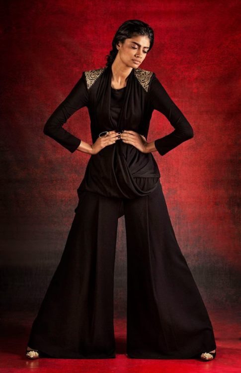Tarun Tahiliani Autumn/Winter 2013 &quot;Kumbhback,&ldquo; which takes inspiration from the colours 
