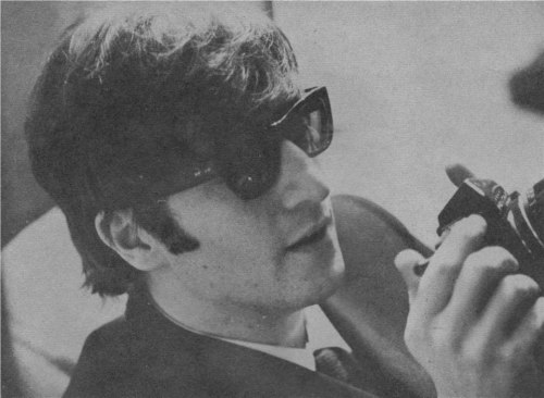 loiselisabeths: John Lennon photographed by Ringo Starr, 1964