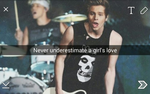 “Never underestimate a girl’s love for herfavourite bands…” - Alex Gaskarth[x]