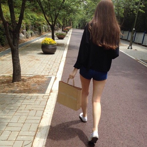 desu-lzzang:  jimmnny