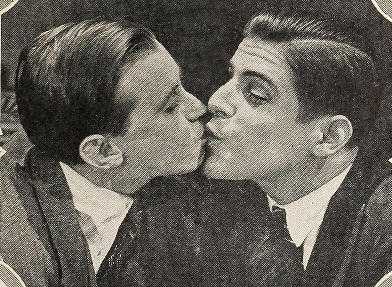 profoundgaiety: From Cine-Mundial, 1922.