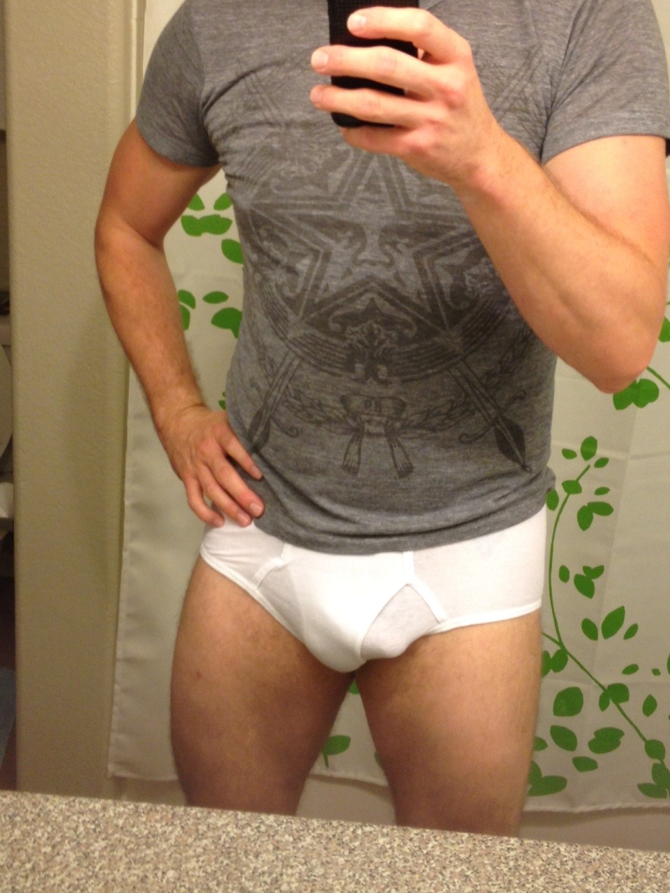 dicus97:  Didn’t feel like wearing pants today