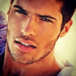 moroccanlovers:  Moroccan Men are the most handsome, the most delicious. They have the Most beautiful skin color