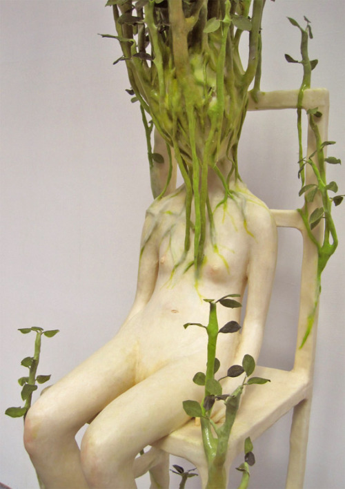 azsa:Ishibashi Yui - 石橋　ユイ１００億年の夢10 billion years’s Dreamwood, gold needles, resin clay, cloth