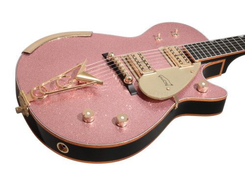 beauty-and-bats: glorifiedguitars: Gretsch Custom Shop Masterbuilt Champagne Sparkle Pink Penguin&nb