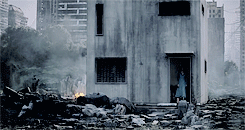 troublefindsme:  Insurgent first teaser trailer. 
