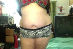 unskinny:  10 dollar bra from Torrid?  Sounds good to me.  And some tummy for good measure.