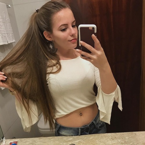 http://streetgrl.tumblr.com/post/162769496617