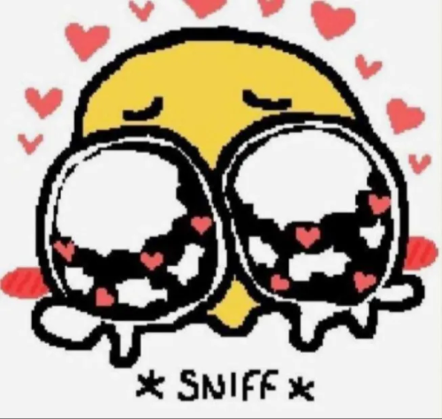GAWD HE'S SO CUTEE!!