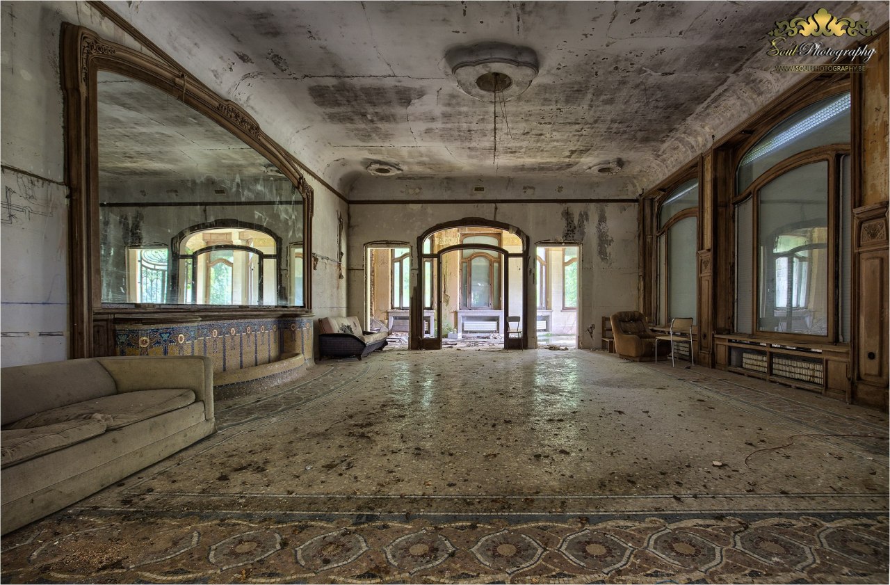 steampunktendencies:  Manoir Colimaçon, France.  Soulphotography [ Twitter | Instagram