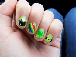 nailpornography:  submitted by littleroshi like these nails? GO VOTE ♧ 