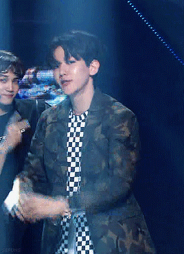 sefuns:Baekhyun - Power // 170908 KBS Music Bank