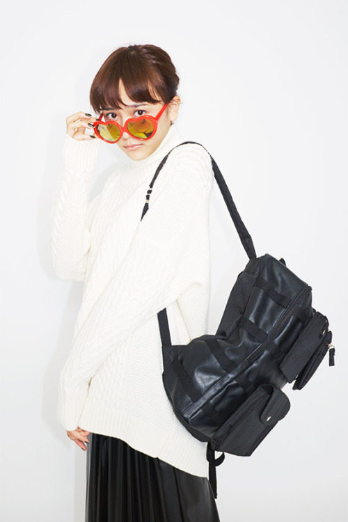 yoimachi:  Weekly 写真館 - .st｜ドットエスティ 松井愛莉 
