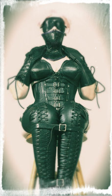 LeatherTightly