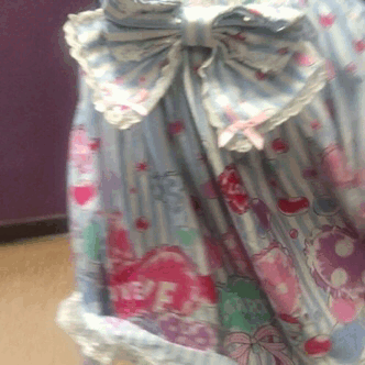 ravenradiance:Dancing in my #dcamor I love my pink diapees