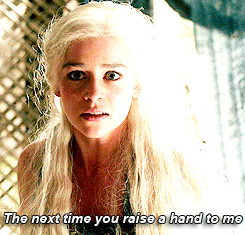 lunalovegoodisok:a gifset of this scene is what made me want to get into game of thrones