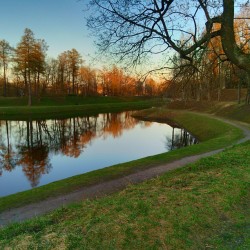 #Gatchina #park / #May /  #evening #walk #photography #photowalk #sky #mirror #reflections #relax #landscape #colors #colours #grass #trees #water #Гатчина #парк #прогулка #вечер #отражения #зеркало #пейзаж