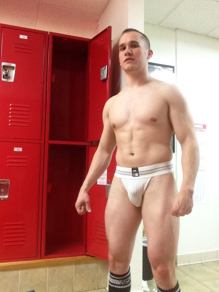 slaveboidreams:  Uber-cute Ray Bear has captured my heart.  Smooth gymboi cub into