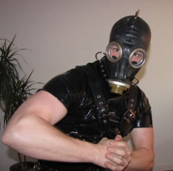 RUBBER-PUPPY RUGI