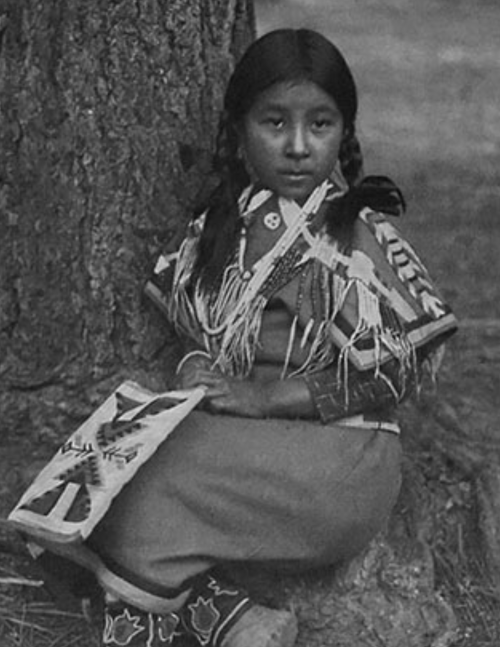 diioonysus:  edward sherriff curtis (1868-1952) was an american photographer and ethnologist whose work focused on the american west and on native american people. curtis made over 10,000 wax cylinder recordings of native american language and music.