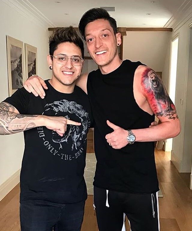 Mesut Özil  Love seeing our Gooners also here in the US preseason  M1Ö COYG Arsenal  Facebook