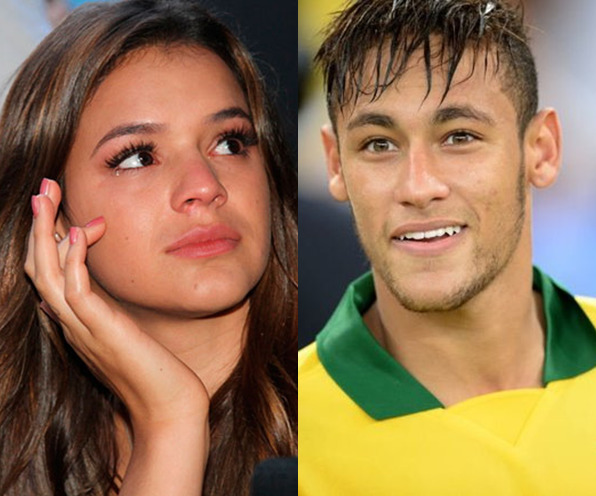 Neymar se refere a Bruna Marquezine, como se ela fosse uma “Maria Chuteira”
Algo para lá de estranho aconteceu, isso porque o jogador Neymar se referiu a Bruna Marquezine como uma pessoa sem qualquer importância, a situação aconteceu enquanto ele...