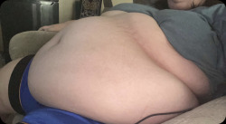 gluttenousgoddess:Overflowing with fat