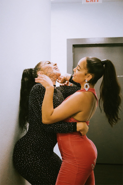 jorjasource:  Jorja & Kali backstage