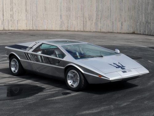 1971 Maserati Boomerang designed by Giugiaro. (via Daniel Simon)