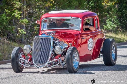 hotrodzandpinups: royboyprods: Dan & David in Davids “Cad The Impaler” at the 2014 #HotRodHillClimb  HRP 