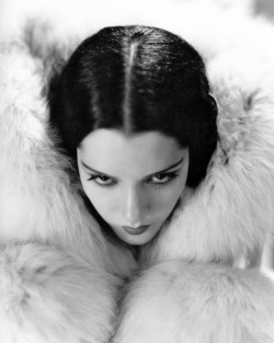 thewisecrackingstwenties: Lupe Velez, mexican star swathed in fur, 1920s.