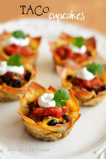 boozybakerr:Taco Cupcakes