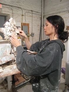 glennsbian: 90sbluejeans: Lucy Liu in her studio. everytime there is a post about lucy liu, it showc
