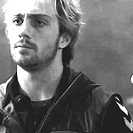 aaronjohnsondaily:  small pack of avengers trailer icons:    like/reblog if using or saving no need to credit, just do not claim as your own. 