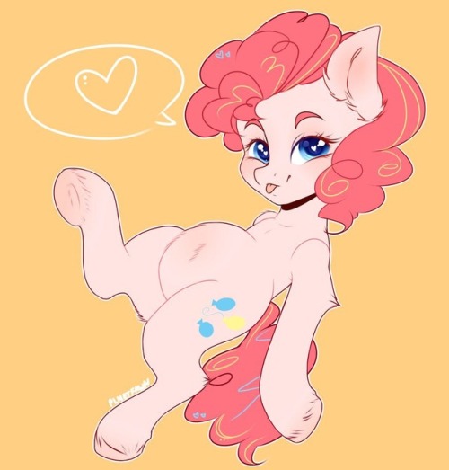 vexx-o: plnetfawn: Pink waifu with a warm chubby tum *SNUGGLES THE SHIT OUT OF IT!* 